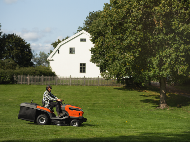 Трактор Husqvarna TС 220T 970727801 фото